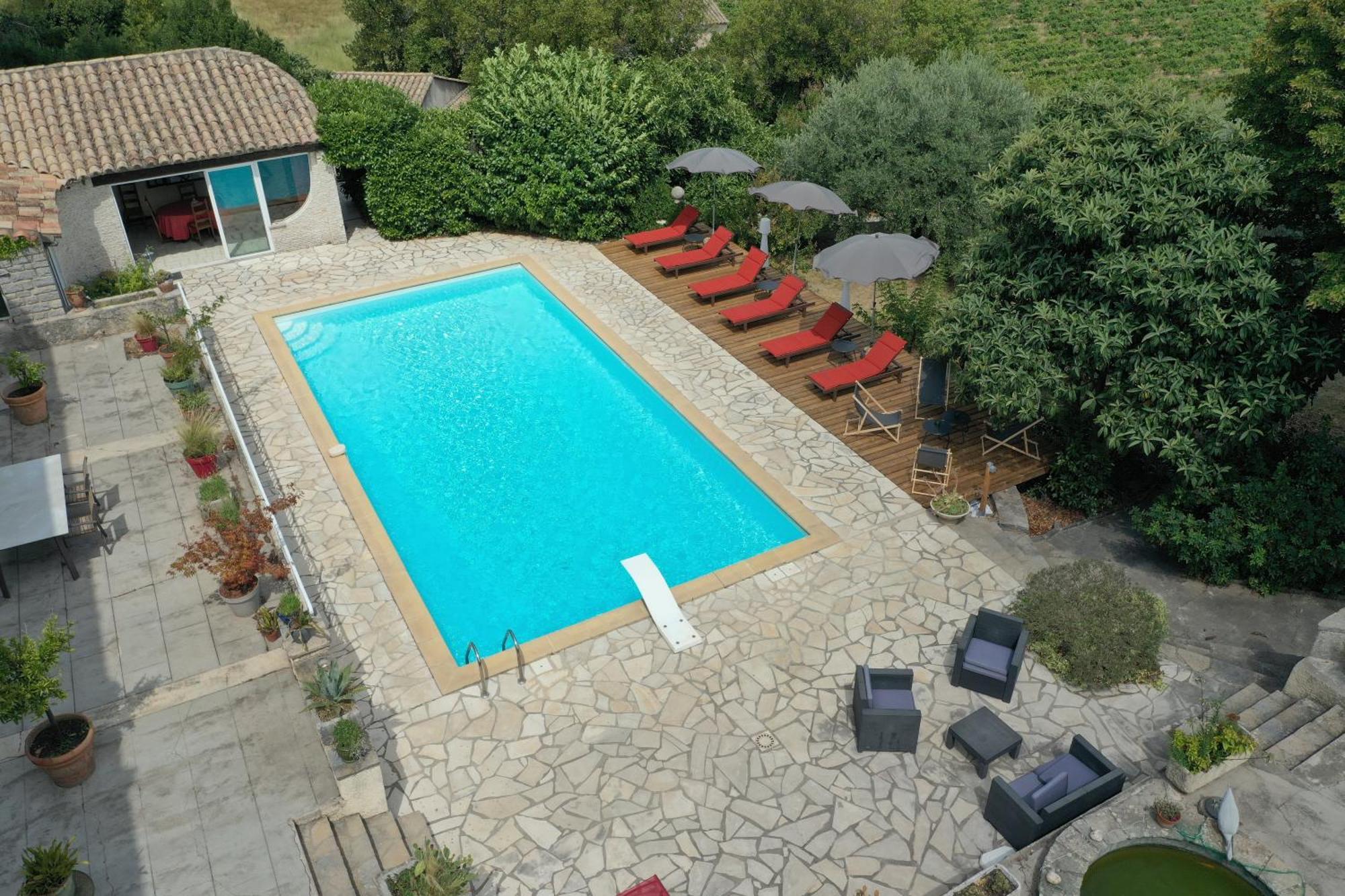 Le Domaine Du Soulier -Gite Et Chambres D'Hotes - La Maison Du Gardien Tornac 外观 照片