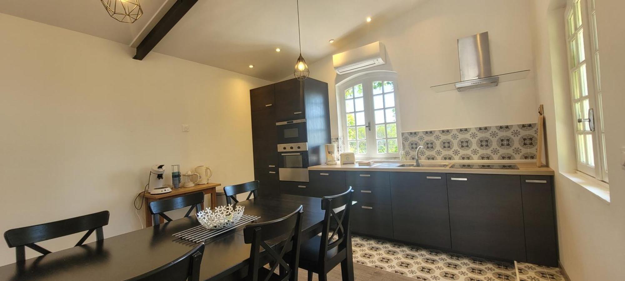 Le Domaine Du Soulier -Gite Et Chambres D'Hotes - La Maison Du Gardien Tornac 外观 照片