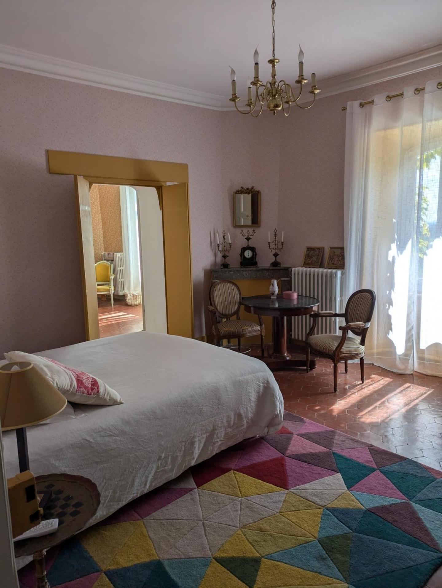 Le Domaine Du Soulier -Gite Et Chambres D'Hotes - La Maison Du Gardien Tornac 外观 照片